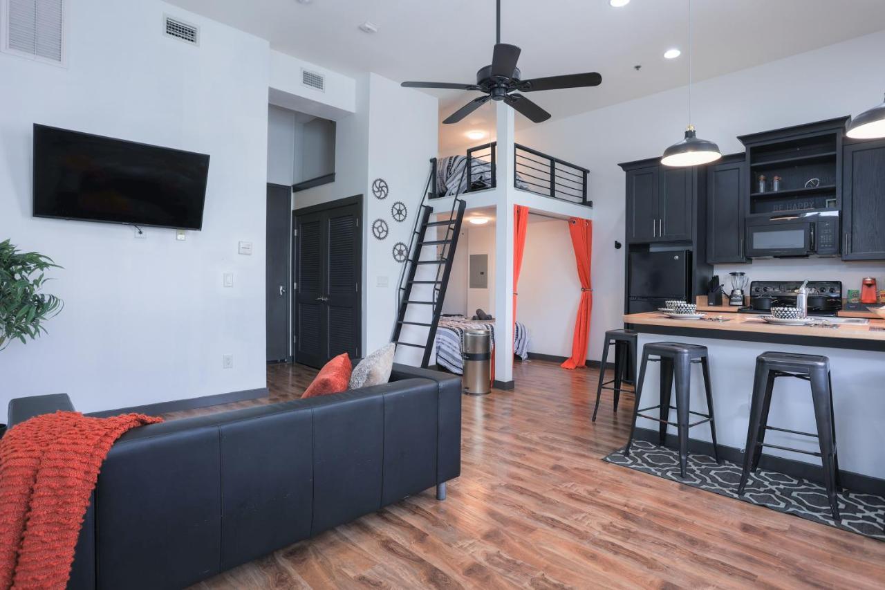 Old West Studio Lofts West Tampa Exterior foto